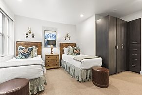 Rio Grande 203 & 204 6 Bedroom Condo by RedAwning