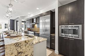 Rio Grande 203 & 204 6 Bedroom Condo by RedAwning