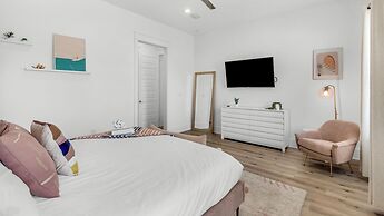 Golf Cart Included, Spacious Home, Private Backyard, and Community Poo