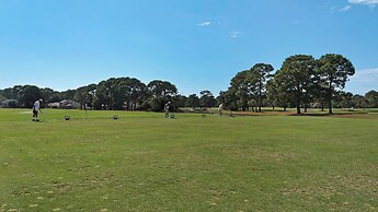 Ground-floor Studio at Sandestin Golf & Beach Resort: Sleeps 4