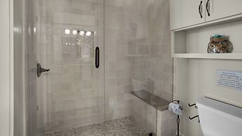 Gulf Views - Large Private Pool - Deeded Beach - Sleeps 14