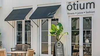 Gulf Views - Large Private Pool - Deeded Beach - Sleeps 14