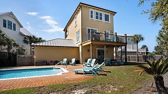 Gulf Views - Large Private Pool - Deeded Beach - Sleeps 14