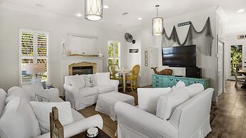 Gulf Views - Large Private Pool - Deeded Beach - Sleeps 14