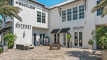 Gulf Views - Large Private Pool - Deeded Beach - Sleeps 14