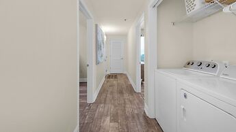 Gulf Views, Amazing Pools and Amenities, Seascape Resort