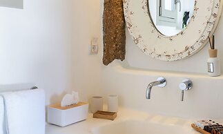 Lagoon Villa Mykonos