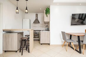 Naxos Chora Modern Dream w Patio Jacuzzi