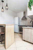 Naxos Chora Modern Dream w Patio Jacuzzi