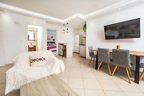 Naxos Chora Modern Dream w Patio Jacuzzi