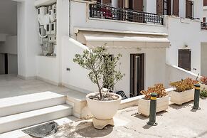 Naxos Chora Modern Dream w Patio Jacuzzi