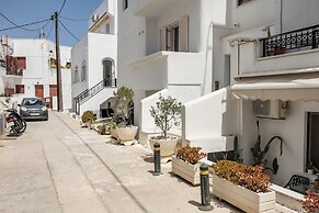 Naxos Chora Modern Dream w Patio Jacuzzi