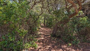 Modern Beach Home w/ 6-seater Golf Cart - Amazing Patio
