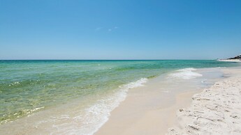 Modern Beach Home w/ 6-seater Golf Cart - Amazing Patio