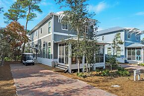 Modern Beach Home w/ 6-seater Golf Cart - Amazing Patio
