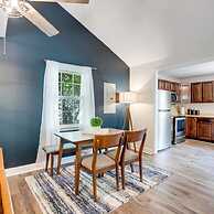 Cozy Oasis of Downtown Clarksville