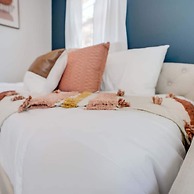 Cozy Oasis of Downtown Clarksville