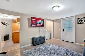 Serene Downtown Clarksville Villa