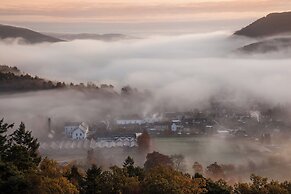 Immaculate 2-bed Apartment in Innerleithen