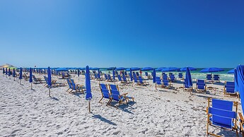 Spacious 2BR Condo w/ Partial Gulf Views, Pool, Across the Street From