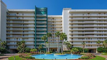 Spacious 2BR Condo w/ Partial Gulf Views, Pool, Across the Street From