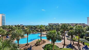 Spacious 2BR Condo w/ Partial Gulf Views, Pool, Across the Street From