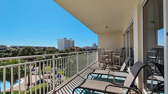 Spacious 2BR Condo w/ Partial Gulf Views, Pool, Across the Street From