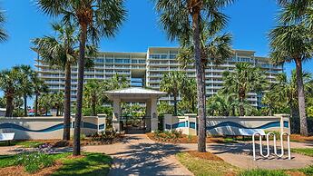 Spacious 2BR Condo w/ Partial Gulf Views, Pool, Across the Street From