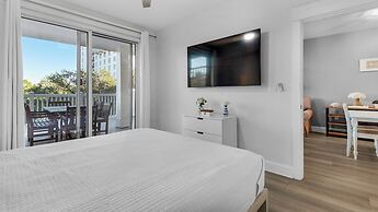 Steps From Baytowne Wharf With Pool & Private Beach Access