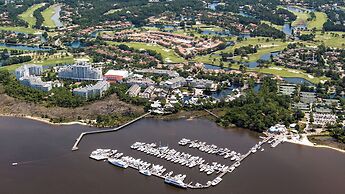 Steps From Baytowne Wharf With Pool & Private Beach Access