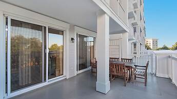 Steps From Baytowne Wharf With Pool & Private Beach Access