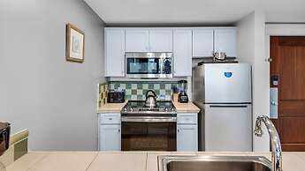 Steps From Baytowne Wharf With Pool & Private Beach Access