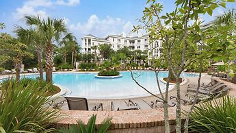 Steps From Baytowne Wharf With Pool & Private Beach Access