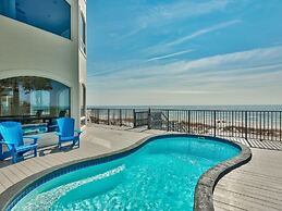 Stunning Views! 9BR Gulf Front Home, Pool, Elevator, Pool Table