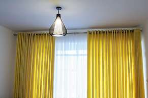 Remarkable 2-bed Apartment in Harare