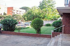 Remarkable 2-bed Apartment in Harare
