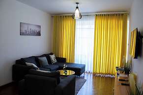 Remarkable 2-bed Apartment in Harare