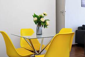 Remarkable 2-bed Apartment in Harare