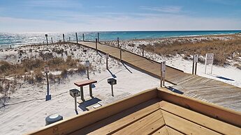 Destin Studio With Resort Amenities and Private Beach Access
