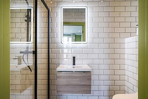 The Balham Hideout - Trendy 2bdr Flat