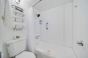 Canyons Edge Route 66 Motel