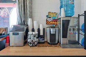 Canyons Edge Route 66 Motel