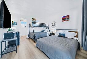 Canyons Edge Route 66 Motel