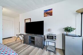 Canyons Edge Route 66 Motel