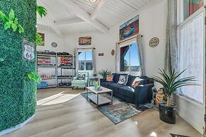 Canyons Edge Route 66 Motel