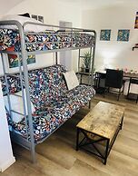 Canyons Edge Route 66 Motel