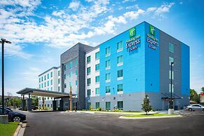 Holiday Inn Express & Suites Pensacola Airport North – I-10 by IHG