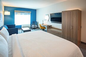 Holiday Inn Express & Suites Pensacola Airport North – I-10 by IHG