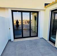 Spectacular Lagos Marina View apt on Promenade
