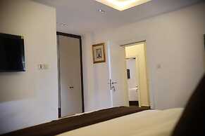 Remarkable 3-beds Apartment in Abuja